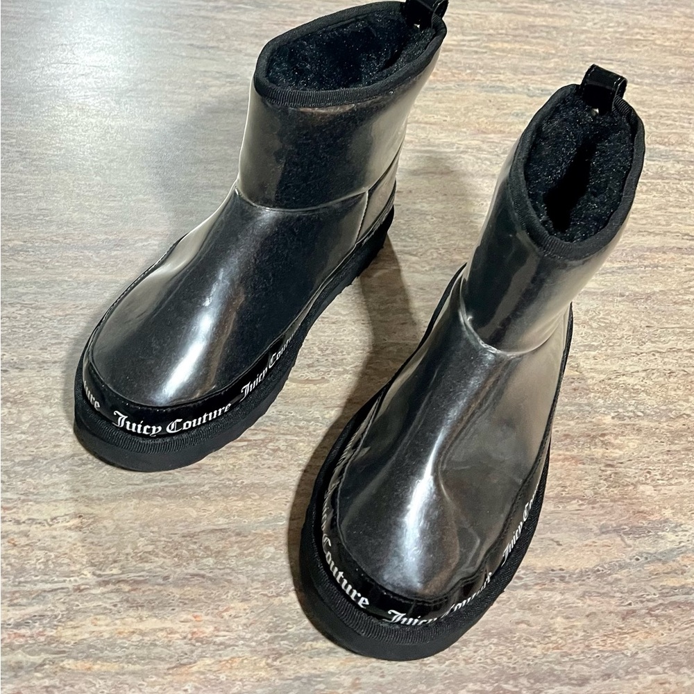 Juicy Couture clear rubber ankle boots with black faux fur - Picture 7 of 13